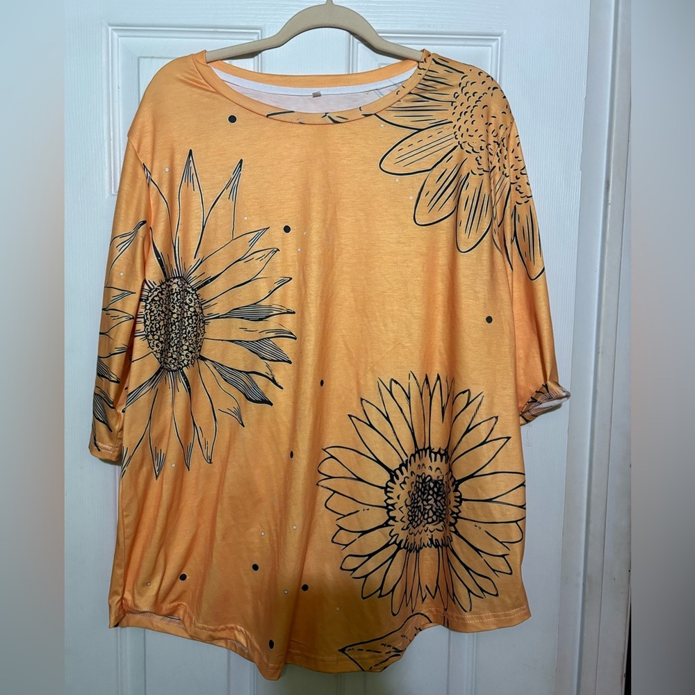 NWOT Sunflower Print Yellow/Orange Women's Top